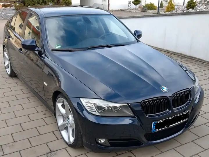BMW 318 205.000 km 8.500 &euro; Griesingen 89608