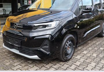 Opel Combo Life 8.300 km 29.480 &euro; Ulm 89073