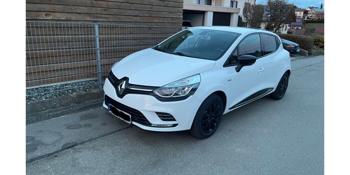 Renault Clio 92.000 km 9.100 &euro; Schemmerhofen 88433