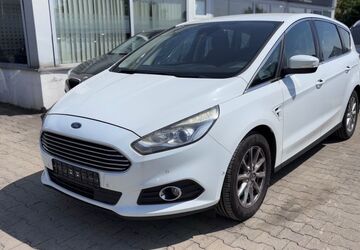 Ford S-Max 211.000 km 8.990 &euro; Ulm-Jungingen 89081