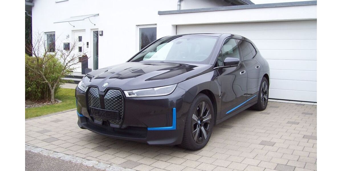 BMW iX 207.200 km 35.990 &euro; Vöhringen 89269