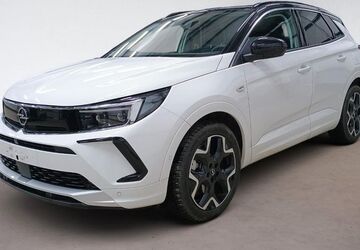 Opel Grandland (X) 8.600 km 28.490 &euro; Neu-Ulm 89231