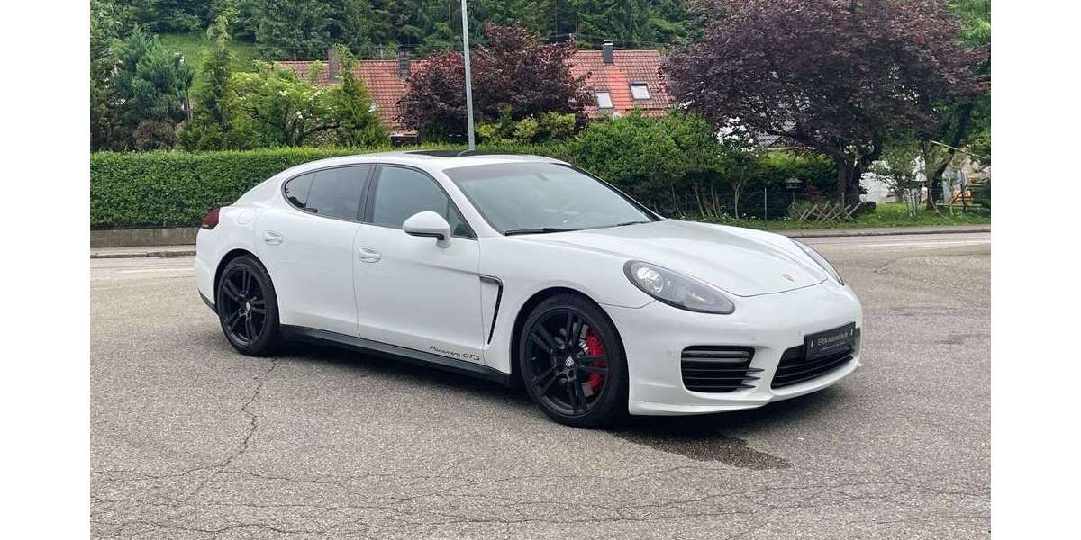 Porsche Panamera 97.500 km 47.290 &euro; Geislingen - Eybach 73312