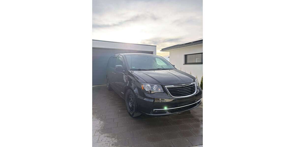 Chrysler Town & Country 134.500 km 15.295 &euro; Achstetten 88480
