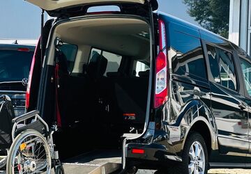 Ford Grand Tourneo 5.500 km 35.900 &euro; Ulm 89077