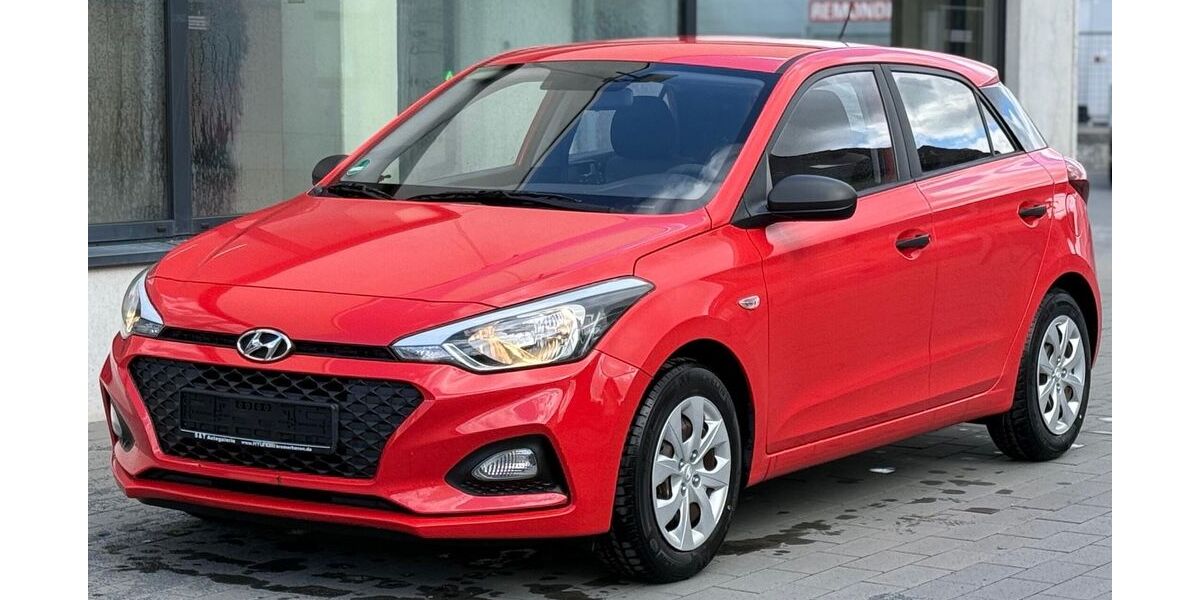 Hyundai i20 2.168 km 10.990 &euro; Neu-Ulm Burlafingen 89233