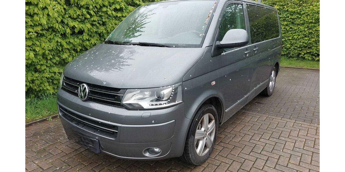 VW T5 Multivan 184.000 km 15.999 &euro; Weissenhorn 89264