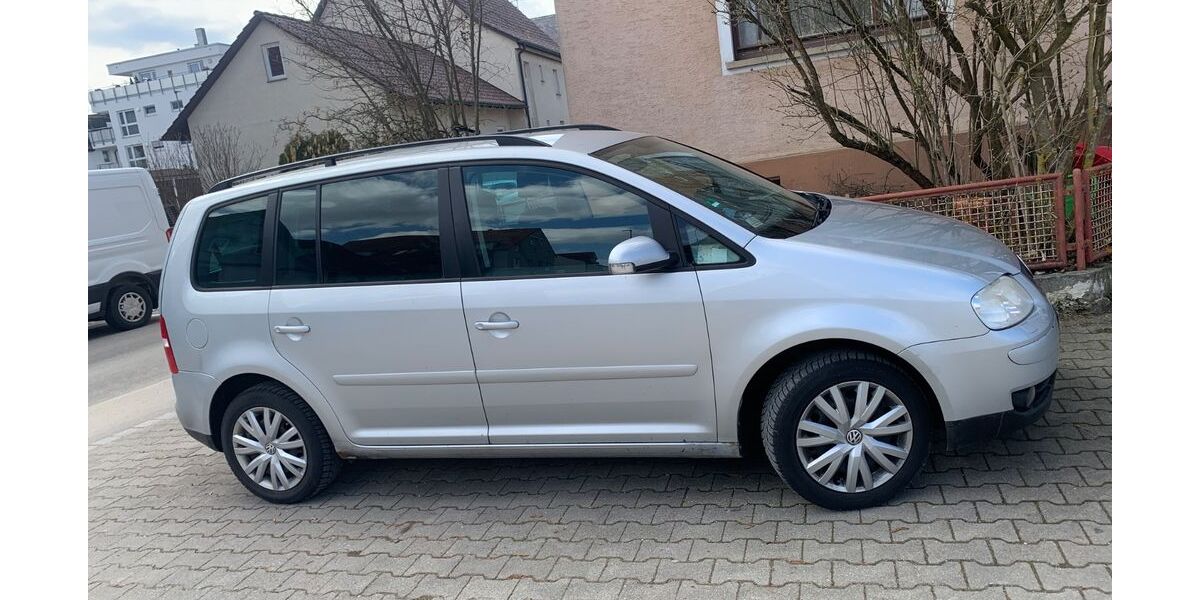 VW Touran 338.000 km 1.500 &euro; Laichingen 89150