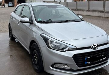 Hyundai i20 45.000 km 11.999 &euro; Beimerstetten 89179