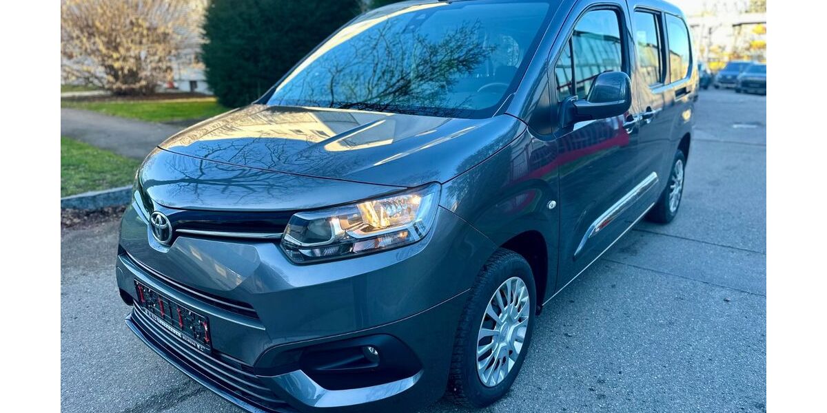 Toyota Proace City 48.382 km 21.950 &euro; Ulm 89079