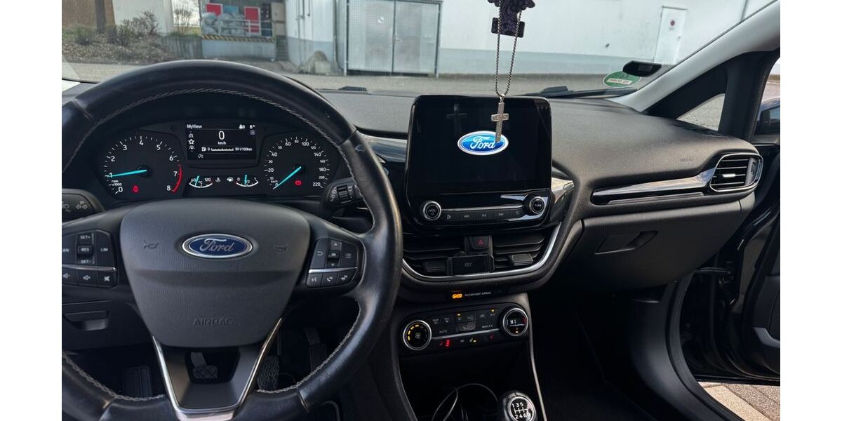 Ford Fiesta 93.000 km 11.500 &euro; Laupheim 88471