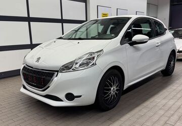 Peugeot 208 107.000 km 3.499 &euro; Weißenhorn 89264