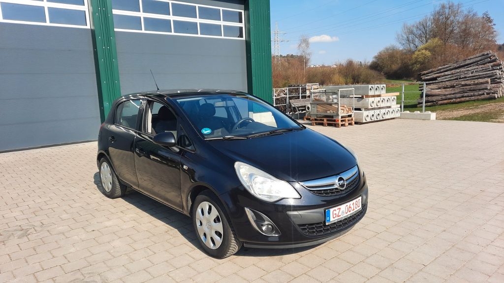 Opel Corsa 132.000 km 3.799 &euro; Kötz 89359