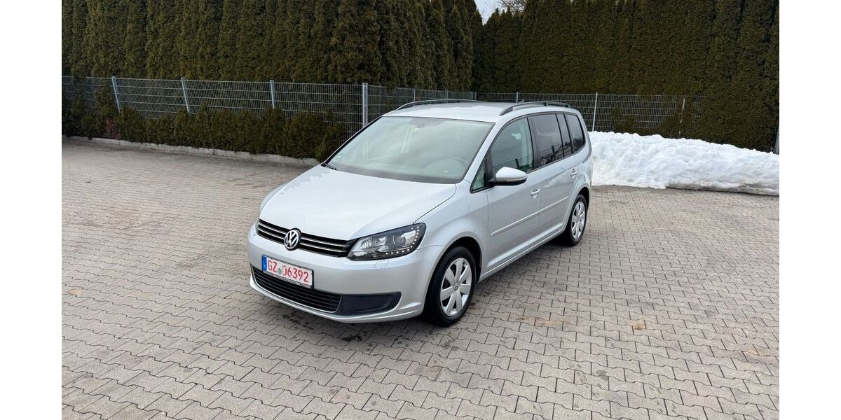 VW Touran 245.400 km 6.750 &euro; Kötz 89359