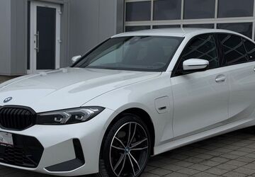 BMW 330 101.000 km 34.290 &euro; Elchingen 89275