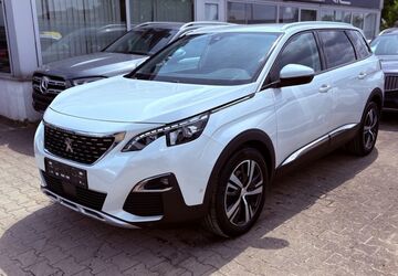 Peugeot 5008 101.000 km 16.990 &euro; Ulm-Jungingen 89081