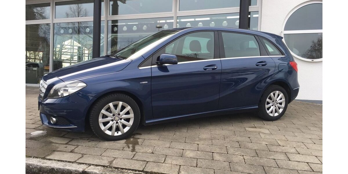 Mercedes-Benz B 180 118.100 km 13.800 &euro; Weißenhorn 89264