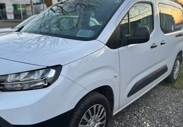 Toyota Proace City 20.500 km 22.600 &euro; Ulm 89079