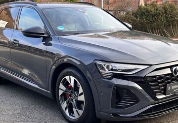 Audi Q8 e-tron 22.700 km 47.999 &euro; Geislingen / Eybach 73312