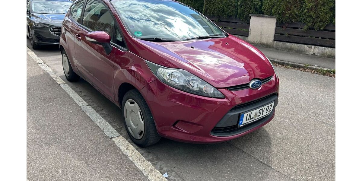 Ford Fiesta 80.000 km 2.899 &euro; Ulm 89077