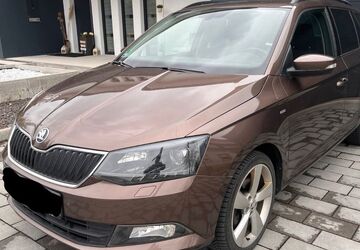Skoda Fabia 97.000 km 11.990 &euro; Vöhringen 89269