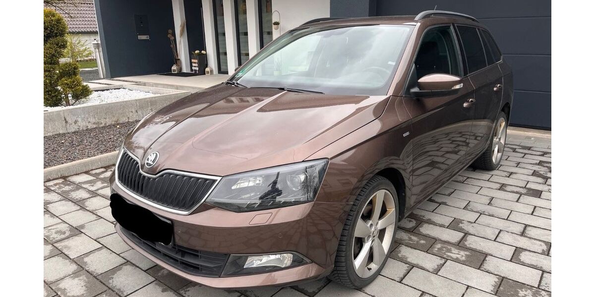 Skoda Fabia 97.000 km 11.990 &euro; Vöhringen 89269