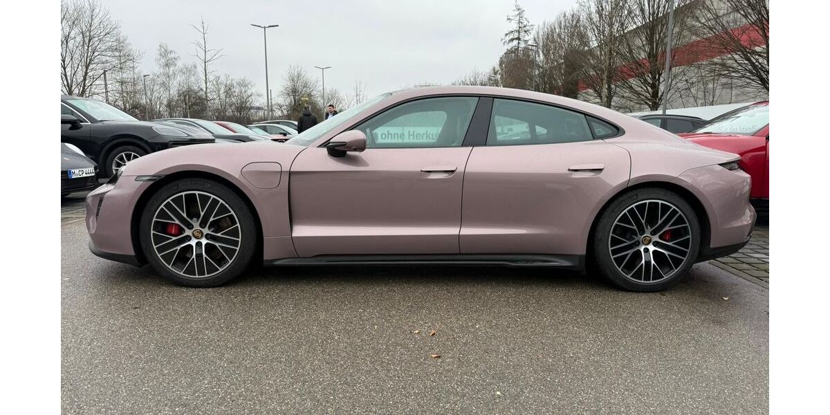 Porsche Taycan 91.000 km 59.900 &euro; Ulm 89075