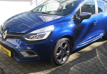 Renault Clio 49.100 km 12.470 &euro; Geislingen 73312