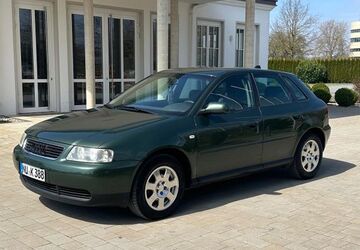 Audi A3 210.000 km 2.700 &euro; Neu Ulm 89231