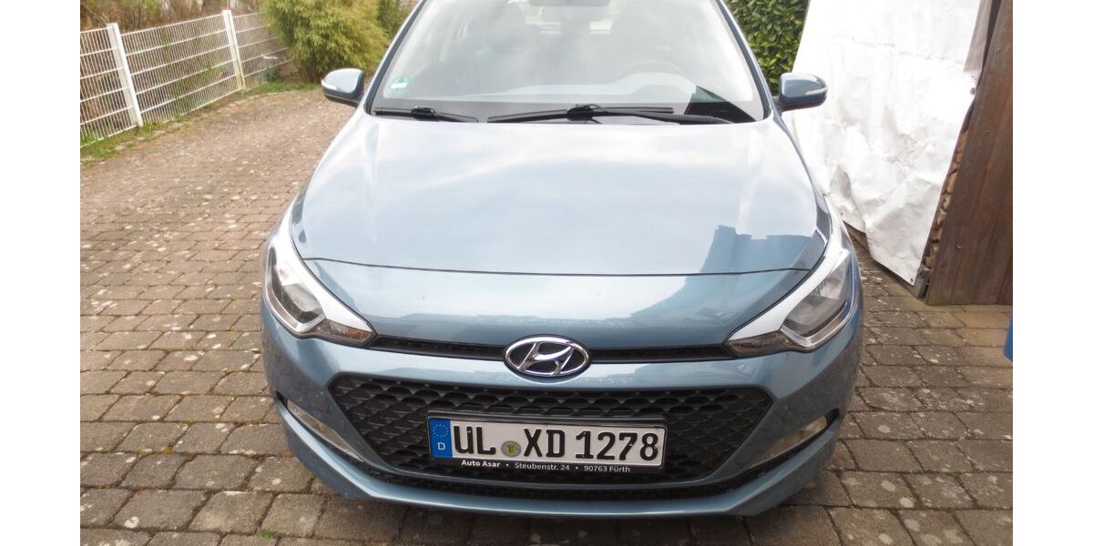 Hyundai i20 71.000 km 7.950 &euro; Beimerstetten 89179