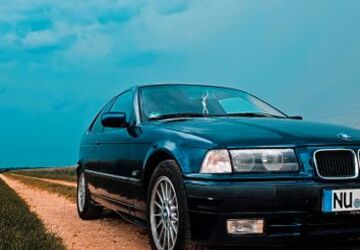 BMW 316 261.472 km 2.600 &euro; Elchingen 89275