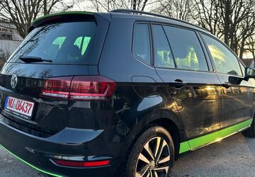 VW Golf Sportsvan 174.000 km 9.900 &euro; Weissenhorn 89264