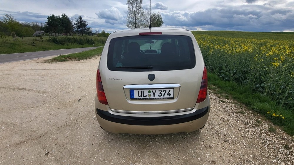 Lancia Musa 127.300 km 2.430 &euro; Ulm 89073