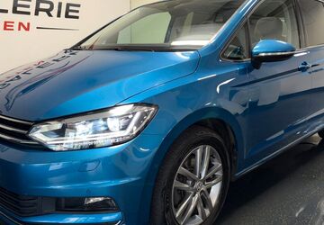 VW Touran 93.000 km 19.790 &euro; Amstetten 73340