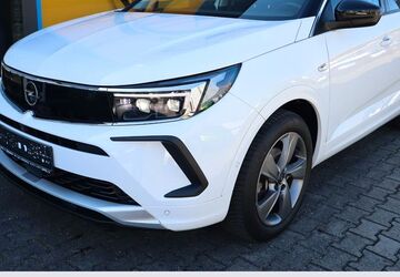 Opel Grandland (X) 47.700 km 21.960 &euro; Ulm 89073