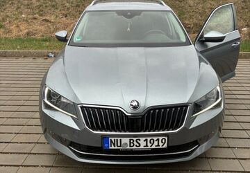 Skoda Superb 142.000 km 18.000 &euro; Ulm 89075