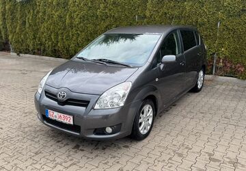 Toyota Corolla Verso 163.500 km 3.650 &euro; Kötz 89359