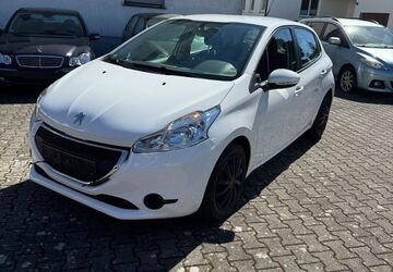 Peugeot 208 105.500 km 4.490 &euro; Leipheim 89340