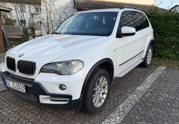 BMW X5 303.000 km 7.999 &euro; Elchingen 89275