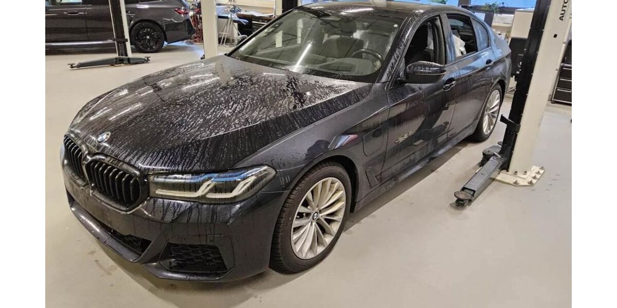 BMW 545 206.000 km 31.900 &euro; Vöhringen 89269