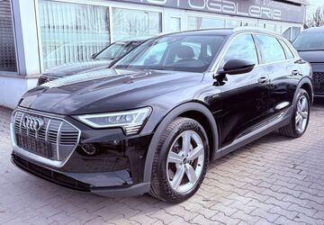 Audi e-tron 45.000 km 24.990 &euro; Ulm-Jungingen 89081