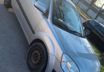 Kia Rio 234.642 km 1.149 &euro; Nersingen 89278